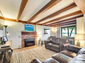 Modern Torch Lake Cottage w/ Dock Near Ski Resorts