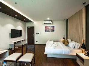 The Royal Palace Hotel 400703
