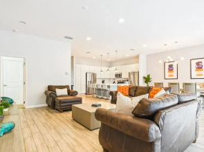Spacious 12-bed Villa With Pool & Resort Amenities