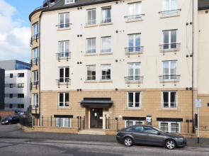 202 Annandale Street apartment