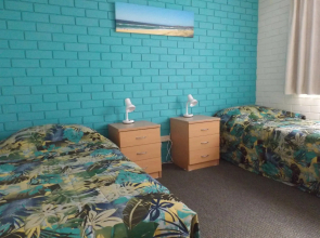 Surfside Holiday Apartments