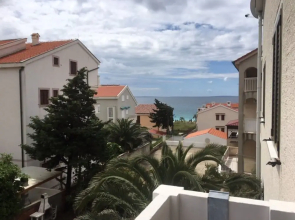 Charming Apartment in Novalja With Balcony