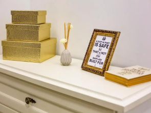 Avangard Sholom Aleichem* Apartment