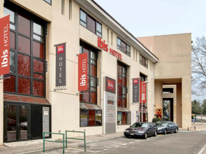 ibis Avignon Centre Pont de l'Europe