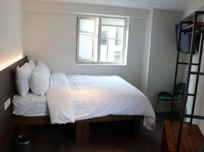 H HOSTEL Itaewon