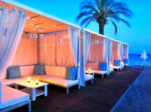 Lugga Boutique Hotel & Beach