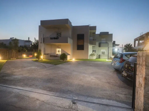 Deluxe Sunny Apartments