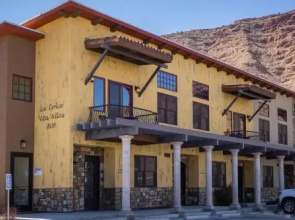 Alta Vida #4 2 Bedrooms 2 Bathrooms Condo