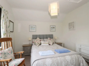 Larch Cottage