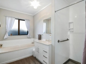 Homely Haven - Richmond Holiday Home