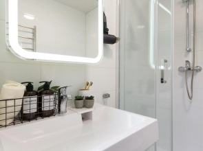 Надёжный посуточник на улице Лобненская 13 корпус 4