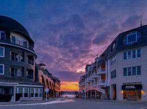 Bay Harbor Resort and Marina