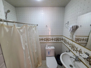 REGISTAN CENTER Guest house