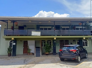 OYO 90366 Home Valley Guesthouse Tambunan