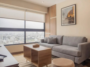 w Elegant 1BR Retreat in the Heart of San Isidro