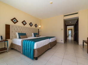 Kamelya Aishen K Club