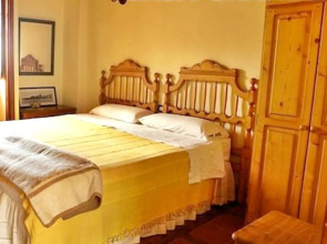 2 bedrooms house with shared pool and wifi at San Cristobal de La Laguna