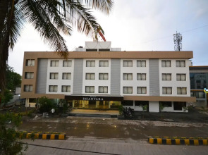 Hotel Dhantara