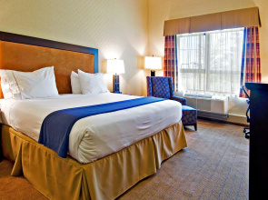 Holiday Inn Express Hotel & Suites Riverport Richmond by IHG
