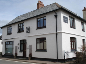 Exmoor House - Guest House