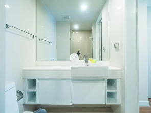 Aristo Surin by Lofty