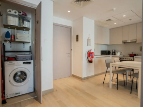 Nasma Luxury Stays - Water's Edge in Yas