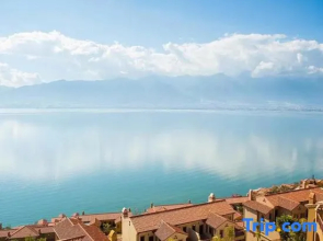 Dali Haidong Fang Dye Autumn Seascape Holiday Home (Haidong Branch)