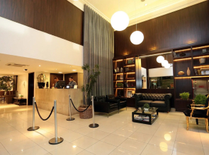 Oasis Tower Hotel