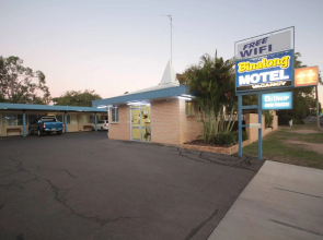 Binalong Motel
