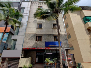 SPOT ON 75643 Golden Guest House