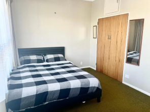 Private Rooms in Central Auckland