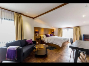 Fabulous Second Floor Apartment Dasiri Downtown Residence