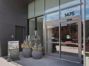 Lincoln Park Family Stay Steps to City Fun