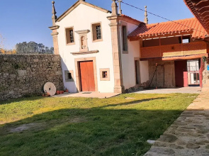 Villa with 8 Bedrooms in Póvoa de Lanhoso, with Wonderful Mountain View, Private Pool And Enclosed Garden - 35 Km From the Beach