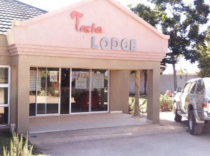 Tasha Lodge and Tours