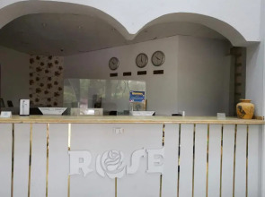 Golden Rose Hotel