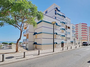 Monte Gordo Beach I by Homing