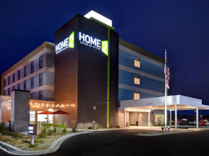 Home2 Suites by Hilton Eau Claire South