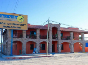 Las Gaviotas 2BR 402 by Casago