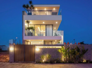 Amazing Newly Built Pool Villas Danang