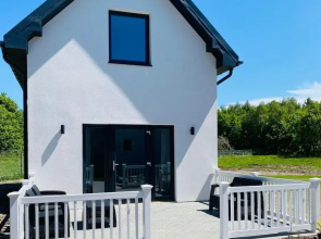 Summer House Jaroslawiec Near Tropicana Park