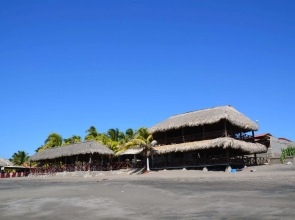 Hotel Suyapa Beach