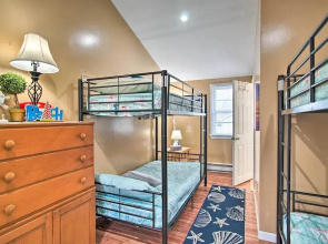 South Yarmouth Condo: Walk to Beach & Dining!
