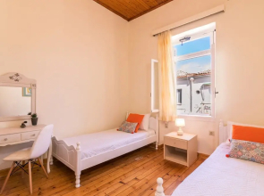 Historic Family Apartment in the Old Town