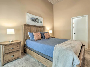 Community Pool: Pueblo Home Near Downtown Mesa