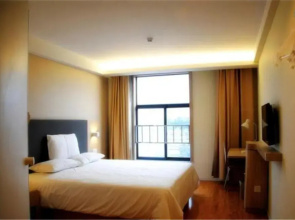 Hanting Express Jining Liangshan Jincheng Road