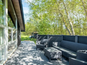8 Person Holiday Home in Ebeltoft-by Traum