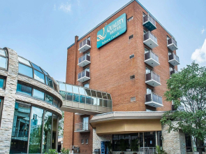 Quality Hotel Fallsview Cascade