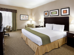 Holiday Inn Express Hotel & Suites Cleveland-Streetsboro by IHG
