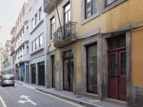 1BR Apartment near Metro in Porto by GuestReady